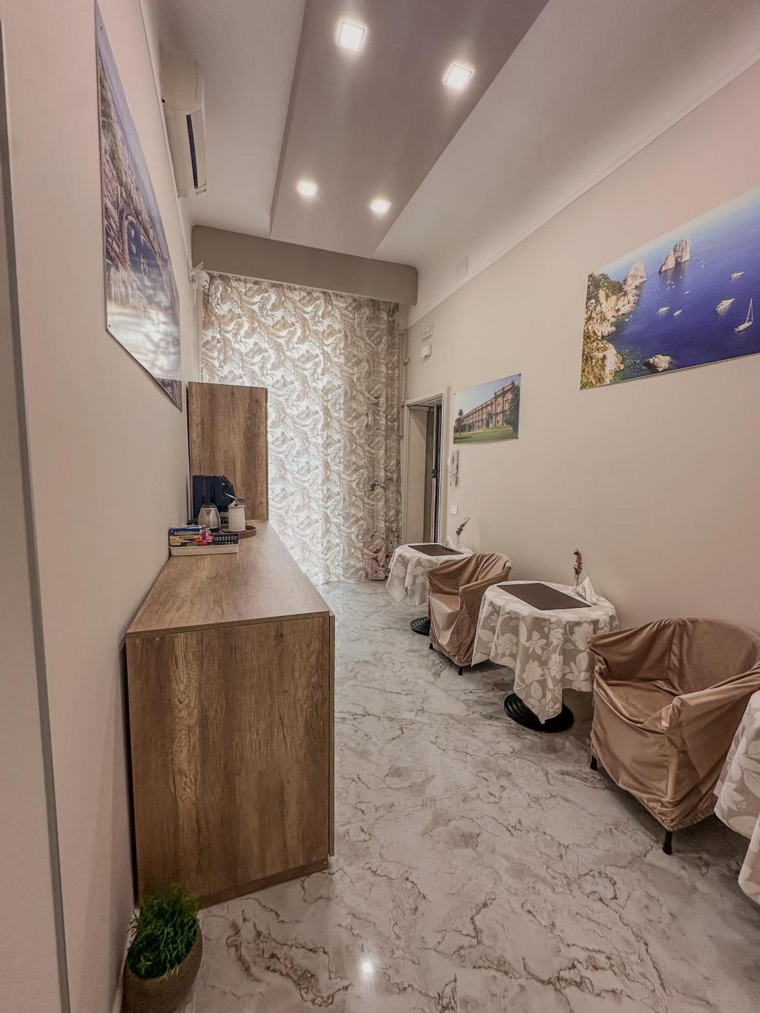 Bed and Breakfast Benvenuto A Napoli Zewnętrze zdjęcie