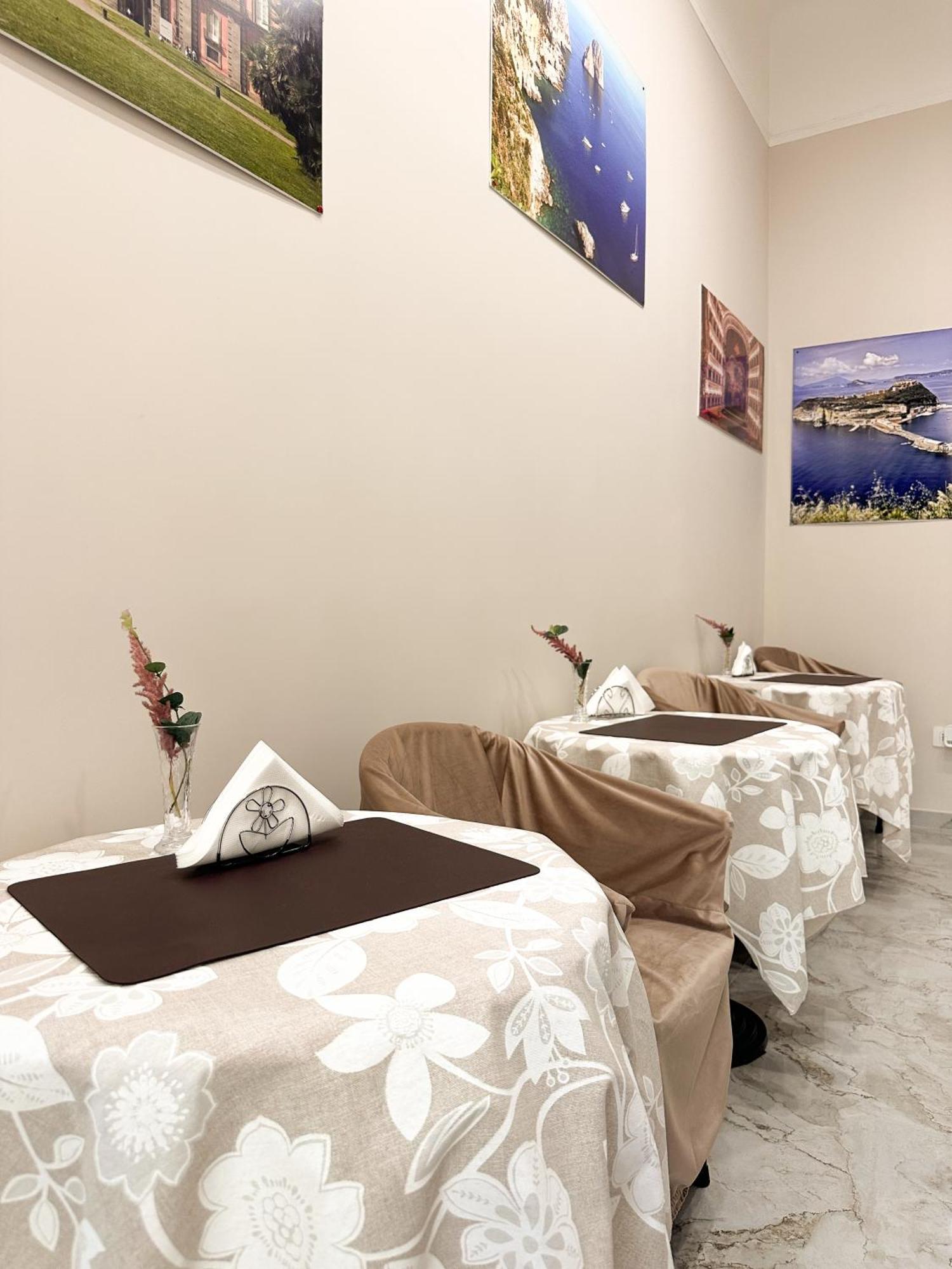 Bed and Breakfast Benvenuto A Napoli Zewnętrze zdjęcie
