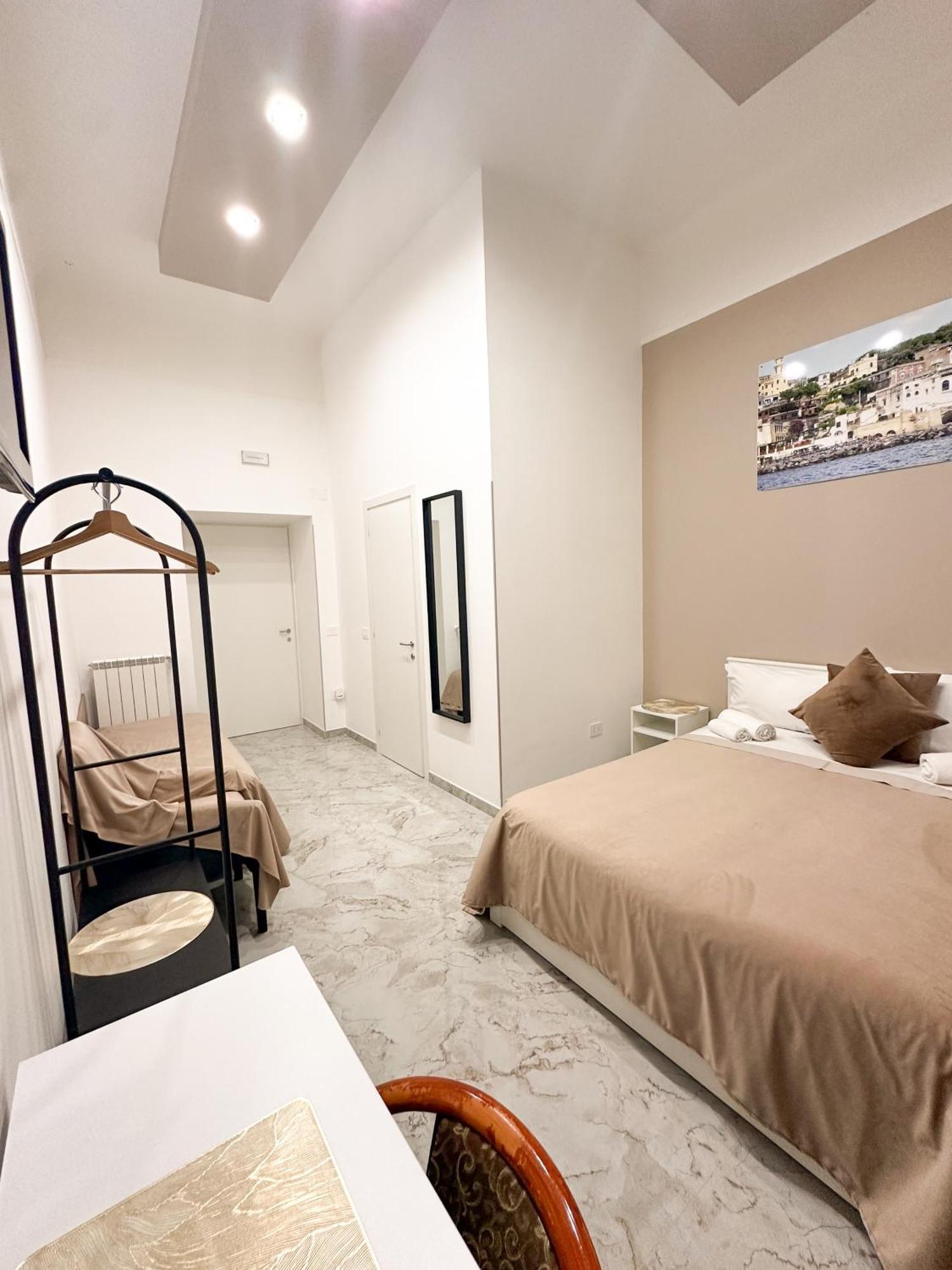 Bed and Breakfast Benvenuto A Napoli Zewnętrze zdjęcie