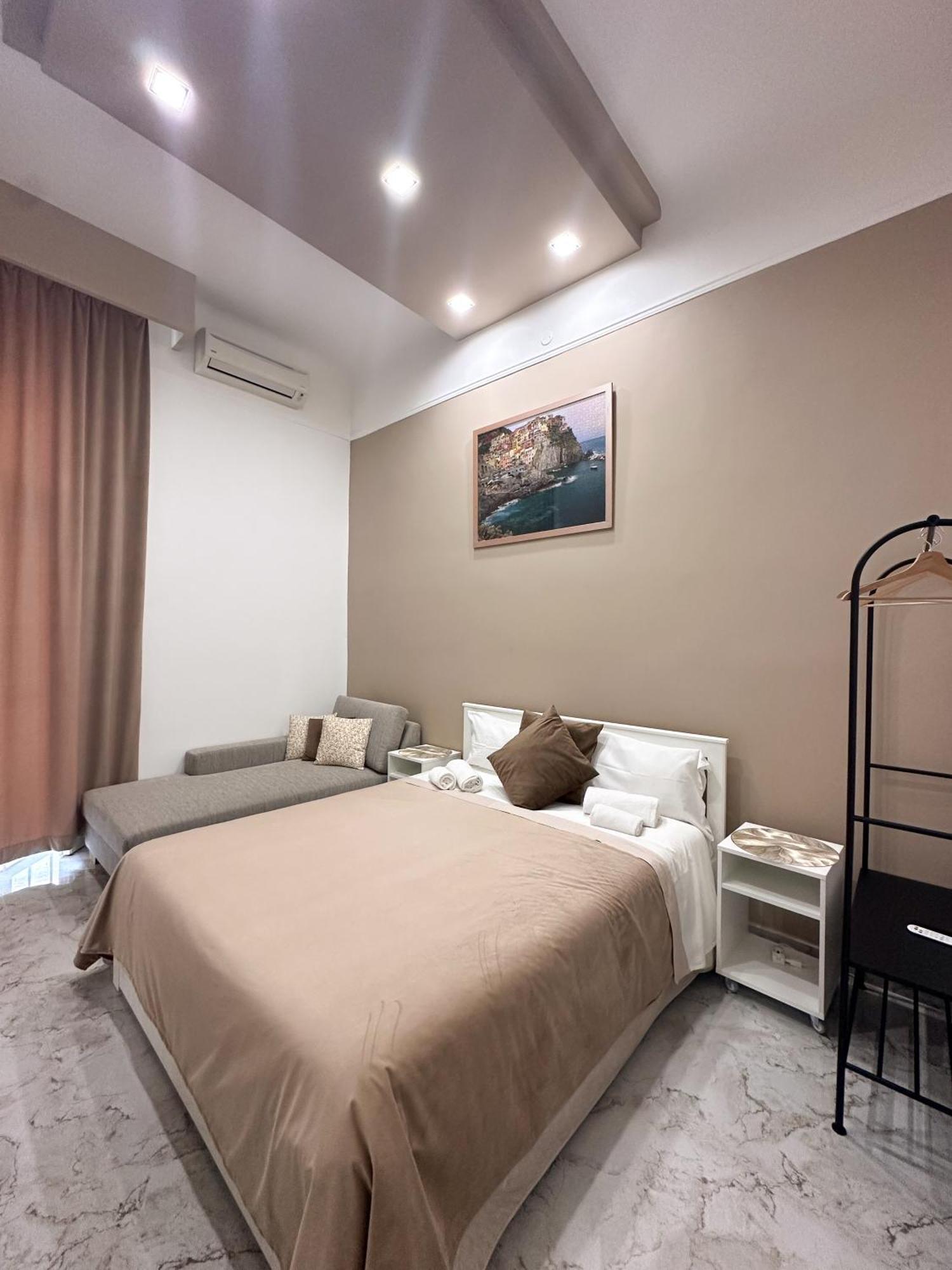 Bed and Breakfast Benvenuto A Napoli Zewnętrze zdjęcie