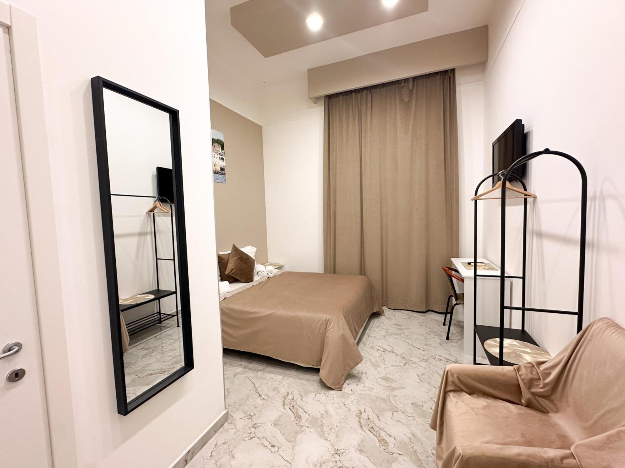 Bed and Breakfast Benvenuto A Napoli Zewnętrze zdjęcie