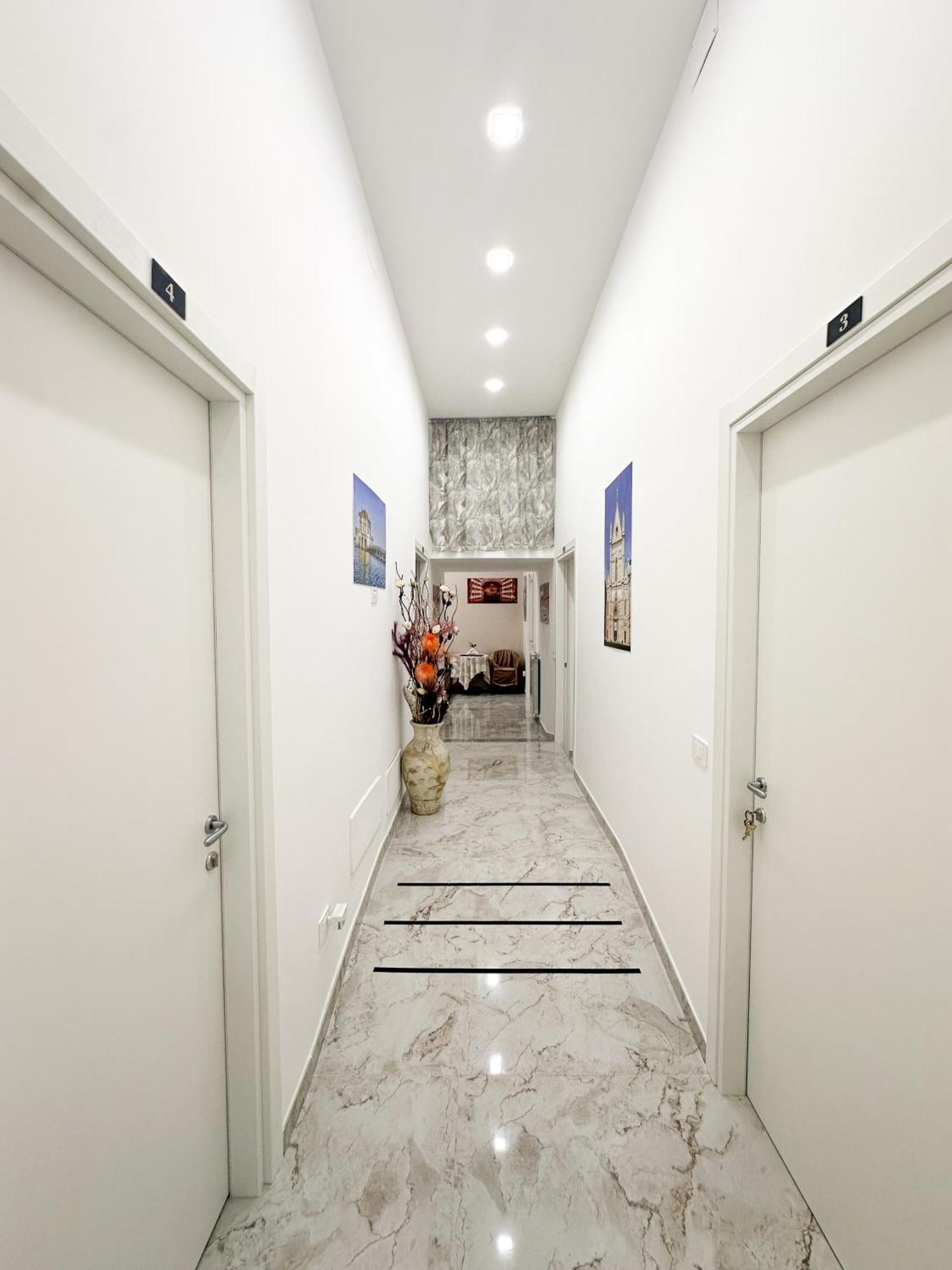 Bed and Breakfast Benvenuto A Napoli Zewnętrze zdjęcie