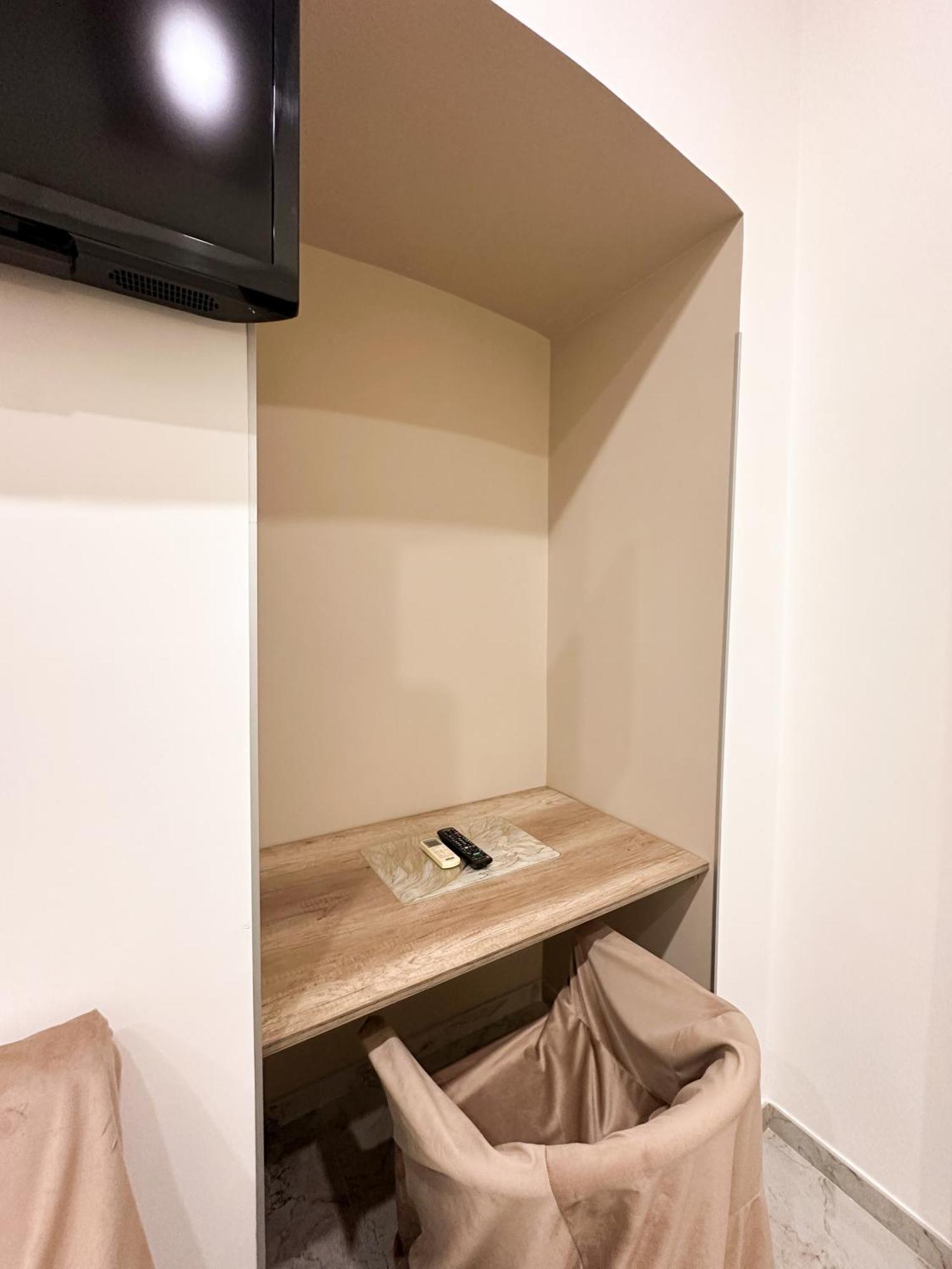 Bed and Breakfast Benvenuto A Napoli Zewnętrze zdjęcie